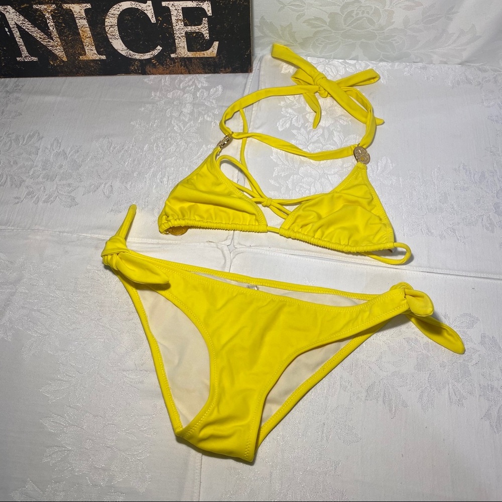 TAKA Los Angeles 2 Piece Swimsuit with Flower Metal Studs Size Medium